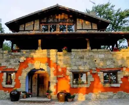 Kaxkarre Country house *